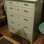 332 8202 CHEST OF DRAWERS